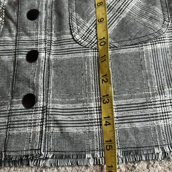 Urban Outfitters Plaid Mini Skirt with Buttons Womens medium Grey White Black - Picture 3 of 7